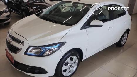 CHEVROLET Onix Hatch 1.4 4P FLEX LT, Foto 3