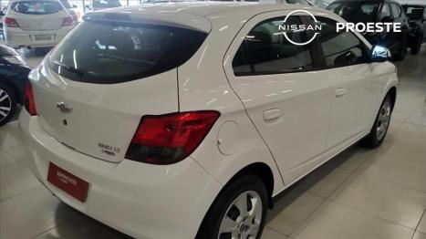 CHEVROLET Onix Hatch 1.4 4P FLEX LT, Foto 4