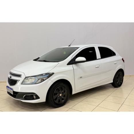 CHEVROLET Onix Hatch 1.0 4P FLEX LT, Foto 3
