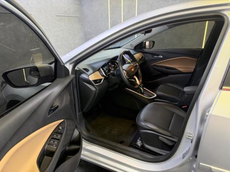 CHEVROLET Onix Hatch 1.0 12V 4P FLEX PREMIER 2 TURBO AUTOM�TICO, Foto 9