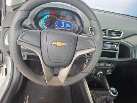 CHEVROLET Onix Hatch 1.4 4P FLEX LT, Foto 12