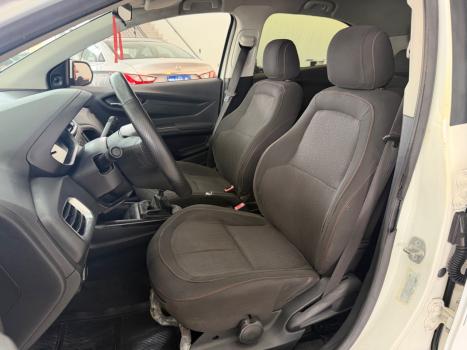 CHEVROLET Onix Hatch 1.4 4P FLEX LT, Foto 10