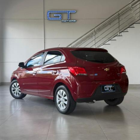 CHEVROLET Onix Hatch 1.4 4P FLEX LT, Foto 2