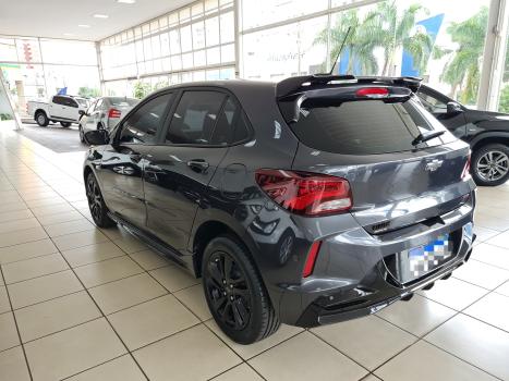 CHEVROLET Onix Hatch 1.0 12V 4P FLEX RS TURBO AUTOM�TICO, Foto 10