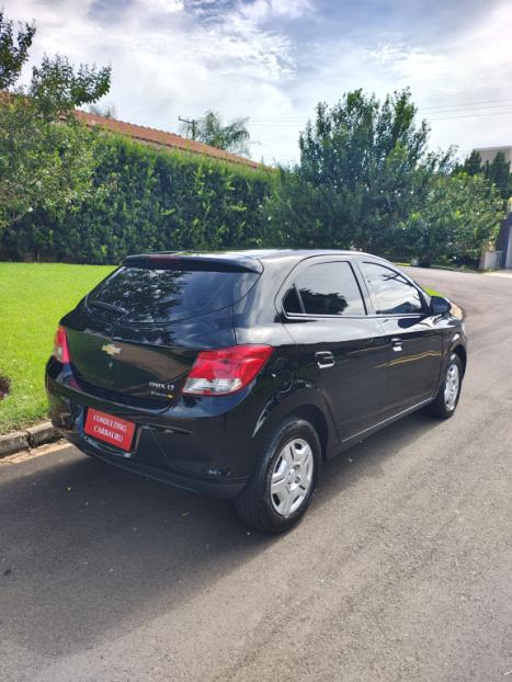 CHEVROLET Onix Hatch 1.0 12V 4P FLEX LT, Foto 4