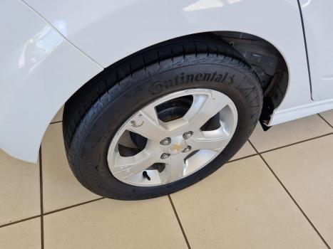 CHEVROLET Onix Hatch 1.4 4P FLEX LT AUTOM�TICO, Foto 11