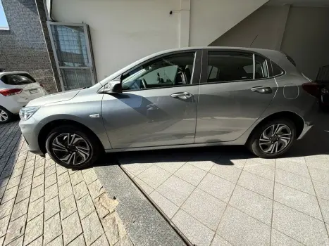 CHEVROLET Onix Hatch 1.0 4P FLEX LT2, Foto 4