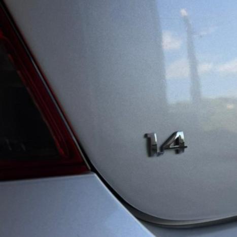 CHEVROLET Onix Hatch 1.4 4P FLEX LT, Foto 4