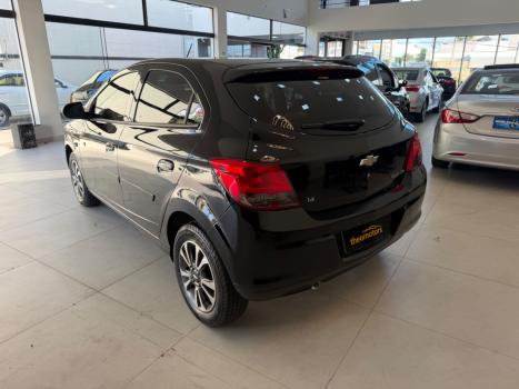 CHEVROLET Onix Hatch 1.4 4P FLEX LTZ, Foto 5
