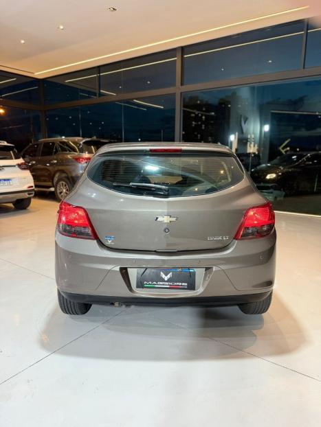 CHEVROLET Onix Hatch 1.4 4P FLEX LT AUTOM�TICO, Foto 8