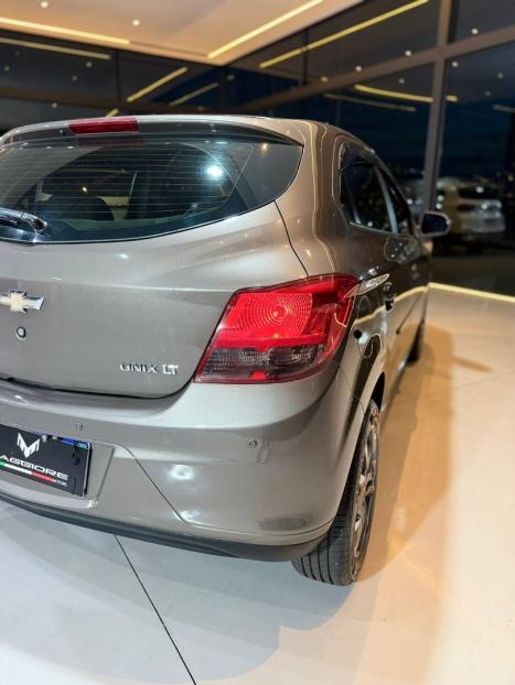 CHEVROLET Onix Hatch 1.4 4P FLEX LT AUTOM�TICO, Foto 11