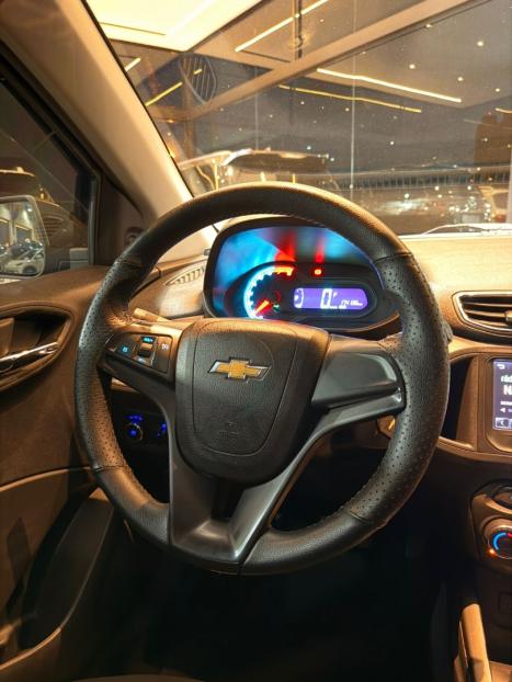 CHEVROLET Onix Hatch 1.4 4P FLEX LT AUTOM�TICO, Foto 12