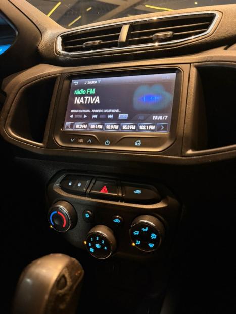 CHEVROLET Onix Hatch 1.4 4P FLEX LT AUTOM�TICO, Foto 14