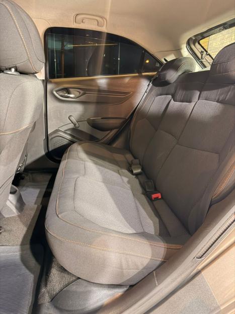 CHEVROLET Onix Hatch 1.4 4P FLEX LT AUTOM�TICO, Foto 16