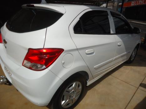 CHEVROLET Onix Hatch 1.0 4P FLEX JOY, Foto 6