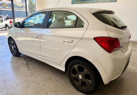 CHEVROLET Onix Hatch 1.4 4P FLEX LTZ AUTOM�TICO, Foto 6