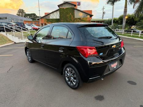 CHEVROLET Onix Hatch 1.0 4P FLEX LT, Foto 4