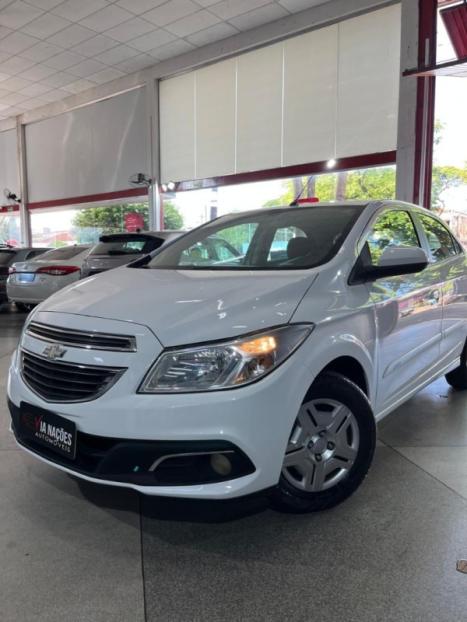 CHEVROLET Onix Hatch 1.0 12V 4P FLEX LT, Foto 2