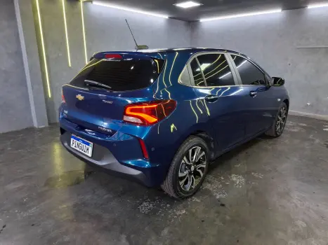 CHEVROLET Onix Hatch 1.0 12V 4P FLEX PREMIER TURBO AUTOM�TICO, Foto 6