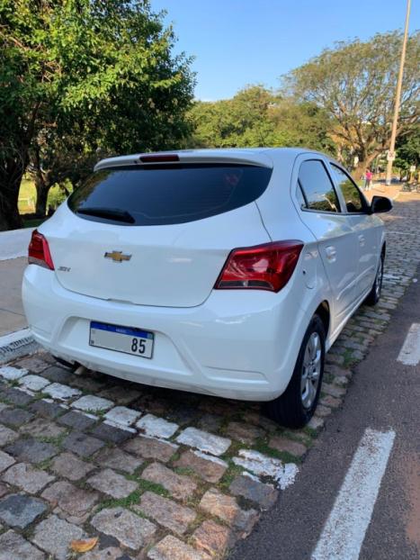 CHEVROLET Onix Hatch 1.0 4P FLEX JOY, Foto 4