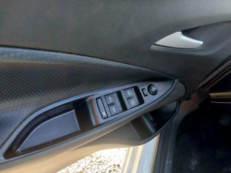 CHEVROLET Onix Hatch 1.0 12V 4P FLEX LT, Foto 2