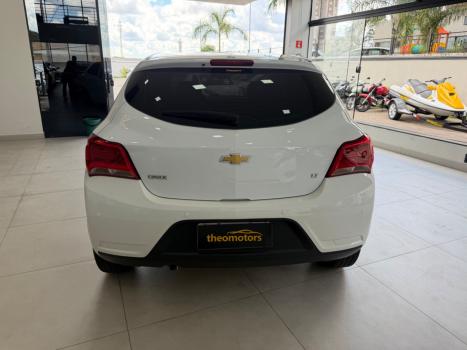 CHEVROLET Onix Hatch 1.0 4P FLEX LT, Foto 7