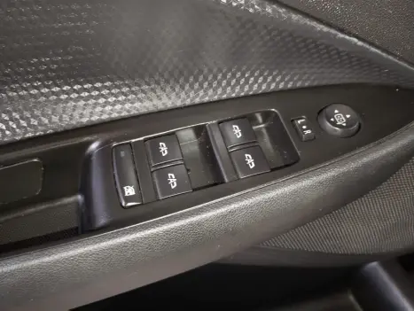 CHEVROLET Onix Hatch 1.0 4P FLEX LT2, Foto 9