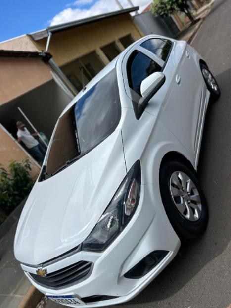 CHEVROLET Onix Hatch 1.0 4P FLEX LT, Foto 4