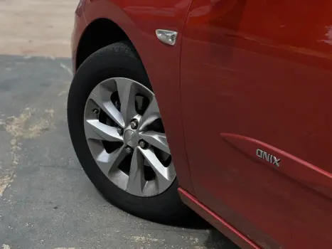 CHEVROLET Onix Hatch 1.0 12V 4P FLEX LT TURBO AUTOM�TICO, Foto 7