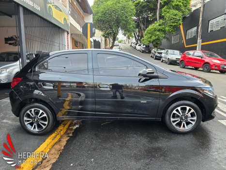 CHEVROLET Onix Hatch 1.4 4P FLEX LTZ AUTOM�TICO, Foto 6