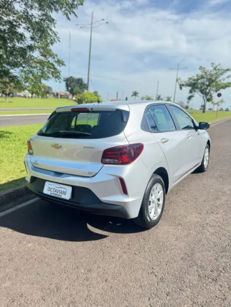 CHEVROLET Onix Hatch 1.0 4P FLEX LT, Foto 5