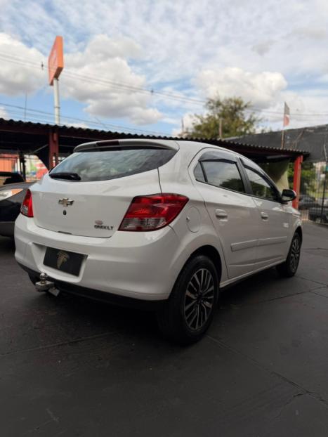 CHEVROLET Onix Hatch 1.0 4P FLEX LT, Foto 4