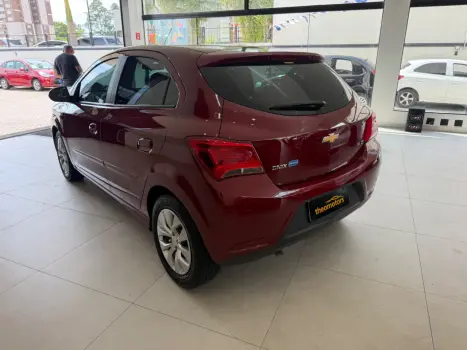 CHEVROLET Onix Hatch 1.4 4P FLEX LT, Foto 6