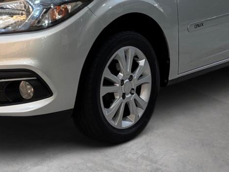 CHEVROLET Onix Hatch 1.4 4P FLEX LTZ, Foto 2