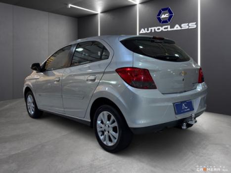 CHEVROLET Onix Hatch 1.4 4P FLEX LTZ, Foto 5