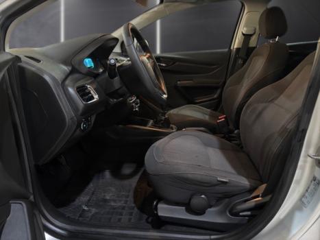 CHEVROLET Onix Hatch 1.4 4P FLEX LTZ, Foto 6