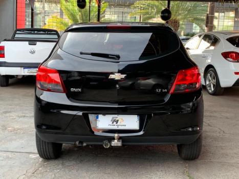 CHEVROLET Onix Hatch 1.4 4P FLEX LT, Foto 4