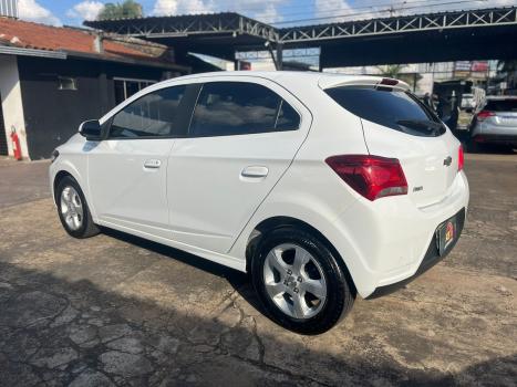 CHEVROLET Onix Hatch 1.4 4P FLEX LT AUTOM�TICO, Foto 6