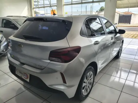 CHEVROLET Onix Hatch 1.0 4P FLEX LT2, Foto 3