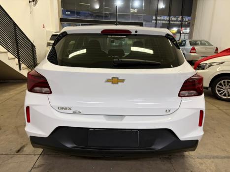 CHEVROLET Onix Hatch 1.0 4P FLEX LT, Foto 4