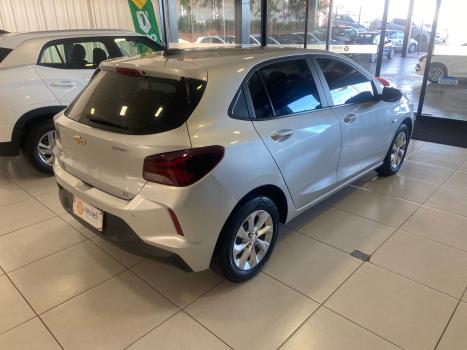 CHEVROLET Onix Hatch 1.0 12V 4P FLEX LT TURBO, Foto 4