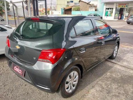 CHEVROLET Onix Hatch 1.0 4P FLEX LT, Foto 6