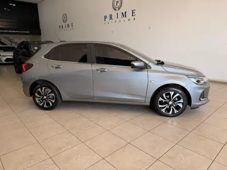 CHEVROLET Onix Hatch 1.0 12V 4P FLEX PREMIER TURBO AUTOM�TICO, Foto 3