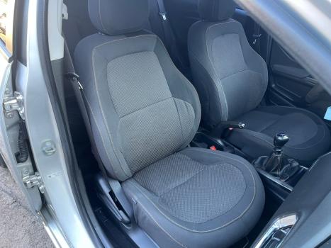 CHEVROLET Onix Hatch 1.4 4P FLEX LTZ, Foto 10