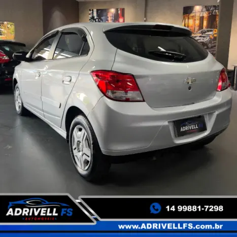CHEVROLET Onix Hatch 1.0 4P FLEX LT, Foto 3