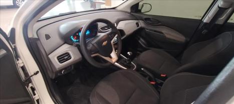 CHEVROLET Onix Hatch 1.4 4P FLEX LT, Foto 8