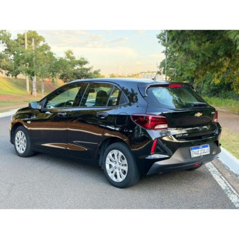 CHEVROLET Onix Hatch 1.0 12V 4P FLEX LT TURBO, Foto 4