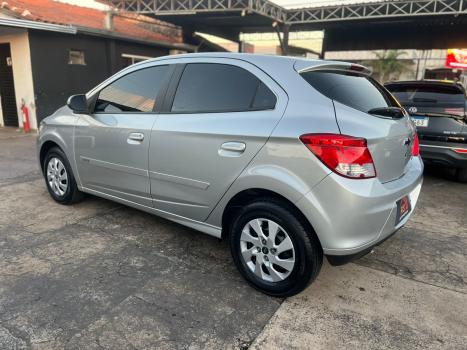 CHEVROLET Onix Hatch 1.0 4P FLEX LT, Foto 6