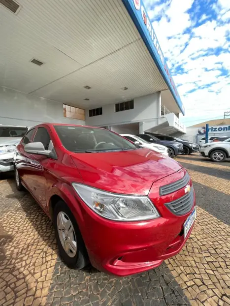 CHEVROLET Onix Hatch 1.0 4P FLEX JOY, Foto 4