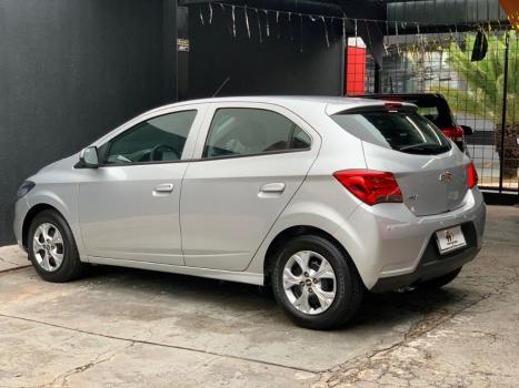 CHEVROLET Onix Hatch 1.0 4P FLEX LT, Foto 4